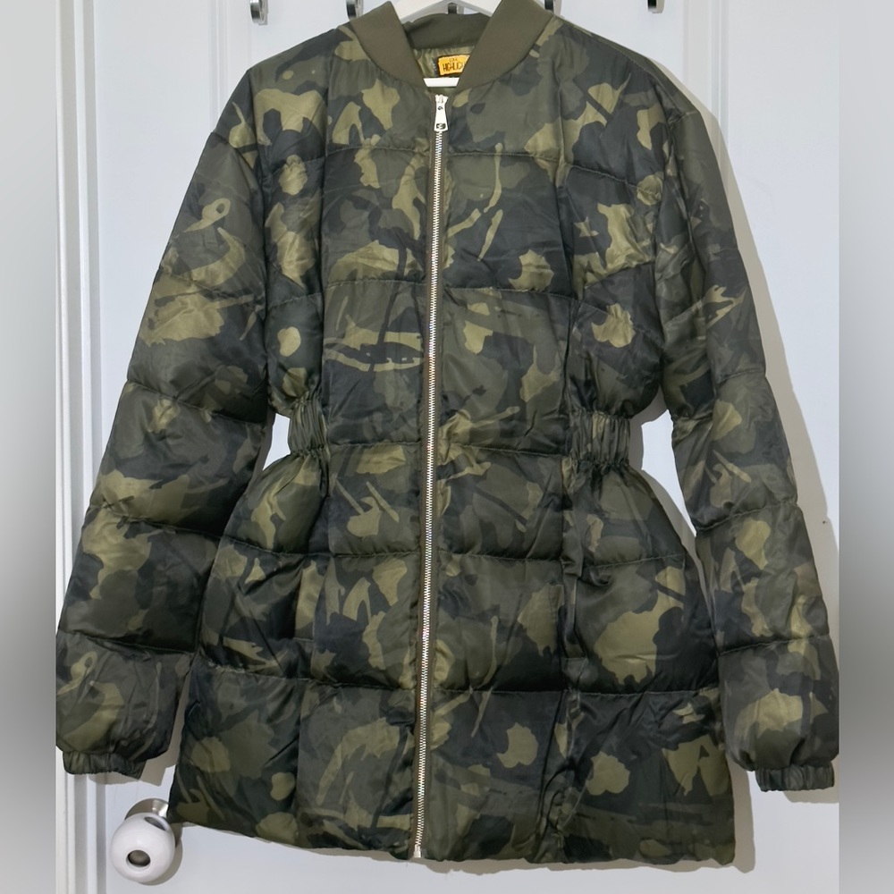 Camouflage puffer mini dress/jacket !*PLUS SIZE AVAILABLE - Picture 3 of 4